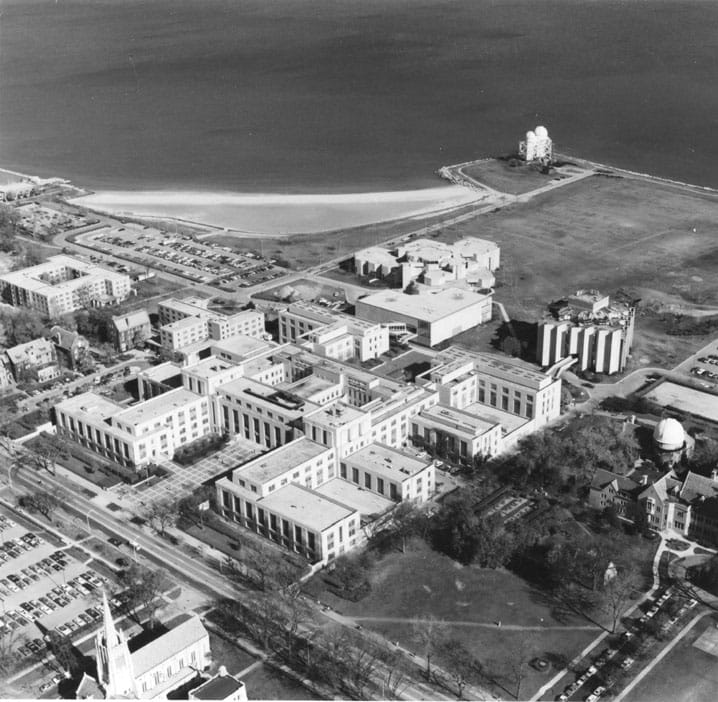 Northwestern University Lakefill - Wikipedia