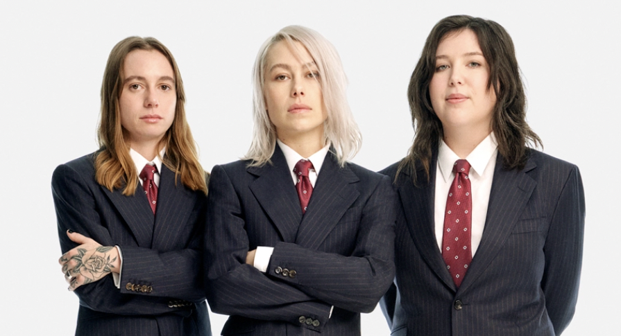 Literary Hub ยป Phoebe Bridgers and the Boygenius gang are huge book nerds.